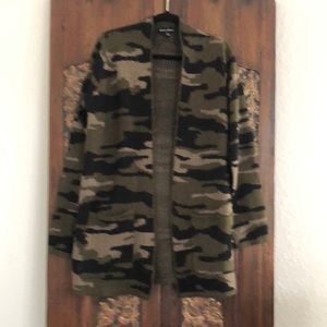 Women Camuflaje Cárdigan